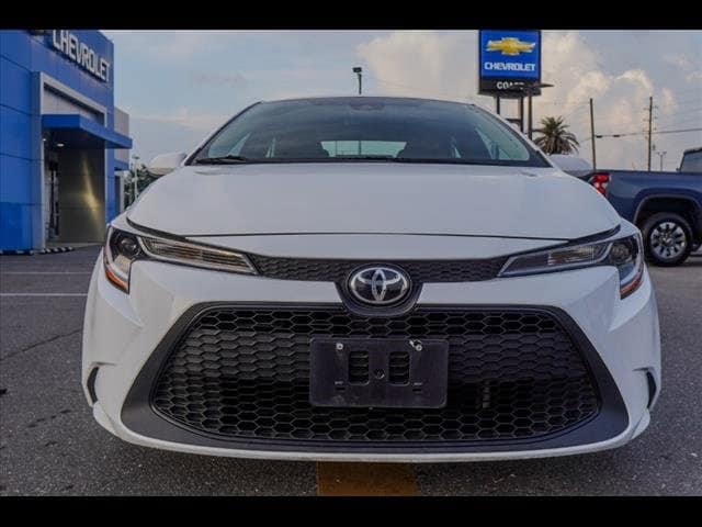 Used 2022 Toyota Corolla LE with VIN 5YFEPMAE5NP342835 for sale in Pascagoula, MS