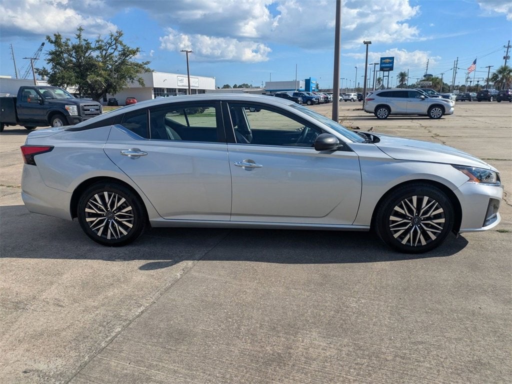 Used 2025 Nissan Altima SV