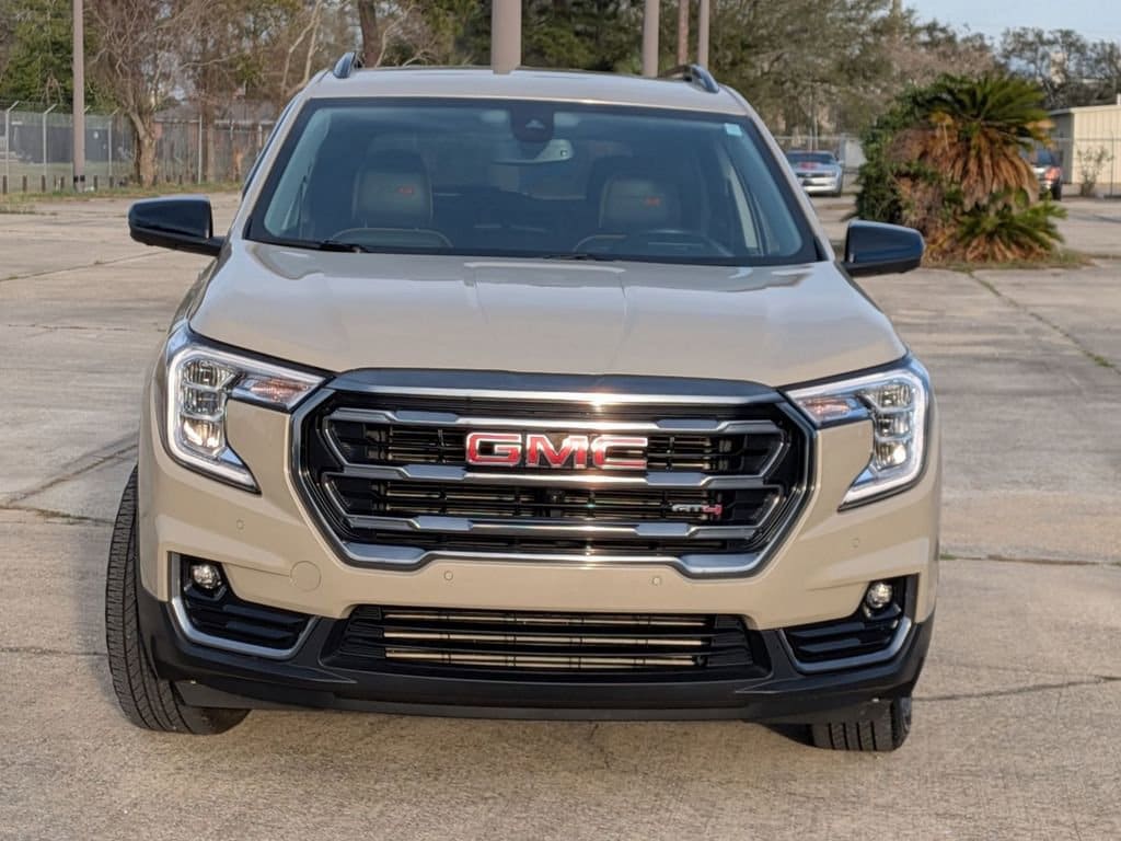 Used 2023 GMC Terrain AT4 SUV