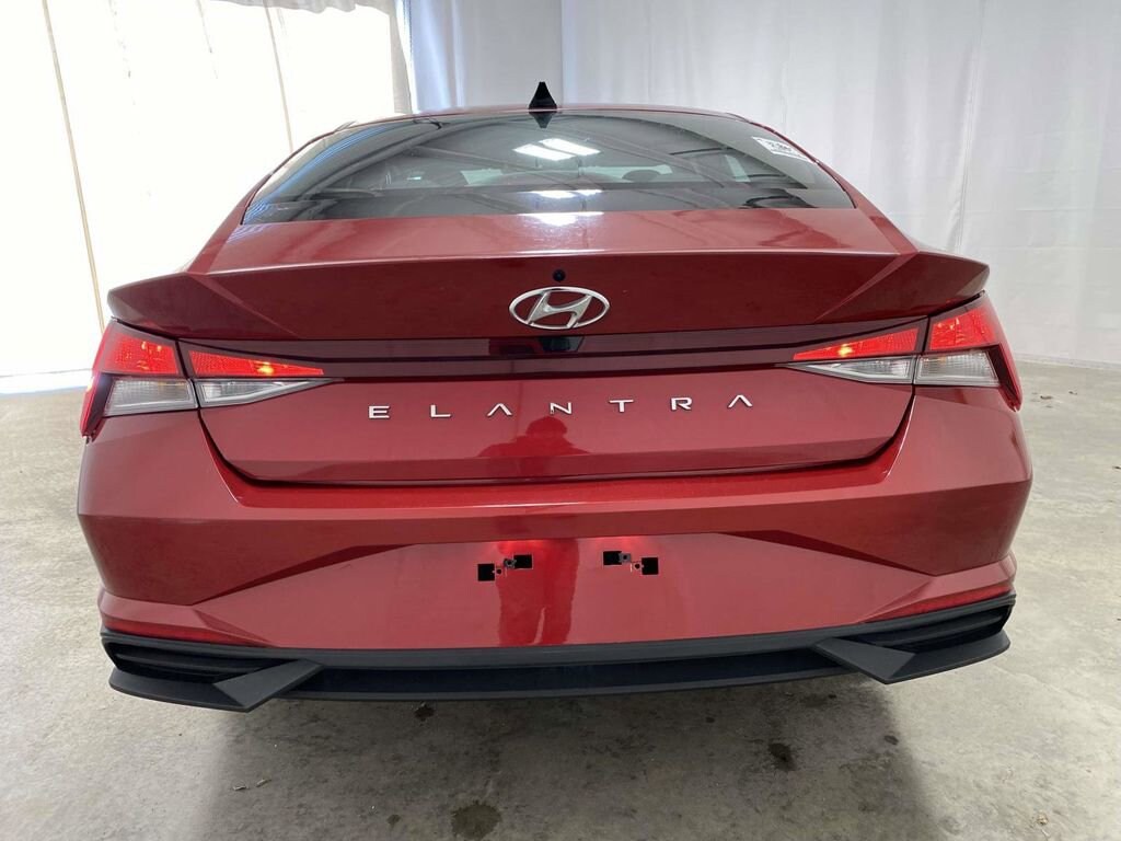Used 2023 Hyundai Elantra SEL