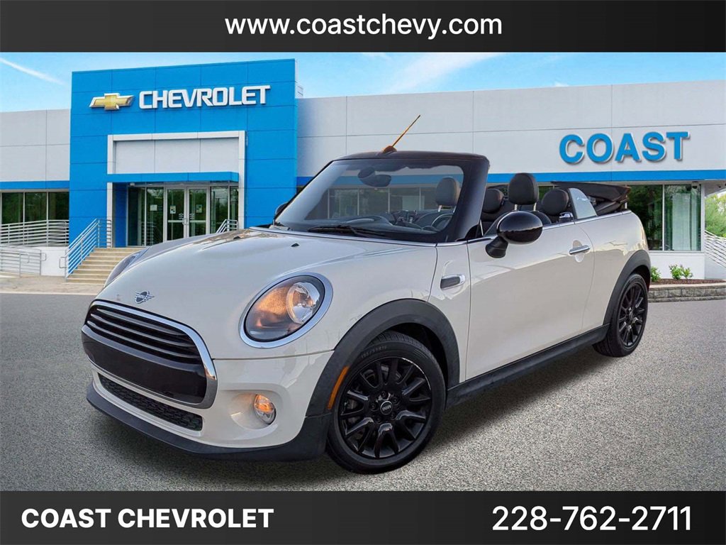 2019 MINI Convertible Base's photo