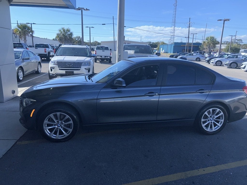 2018 BMW 3 Series 320i