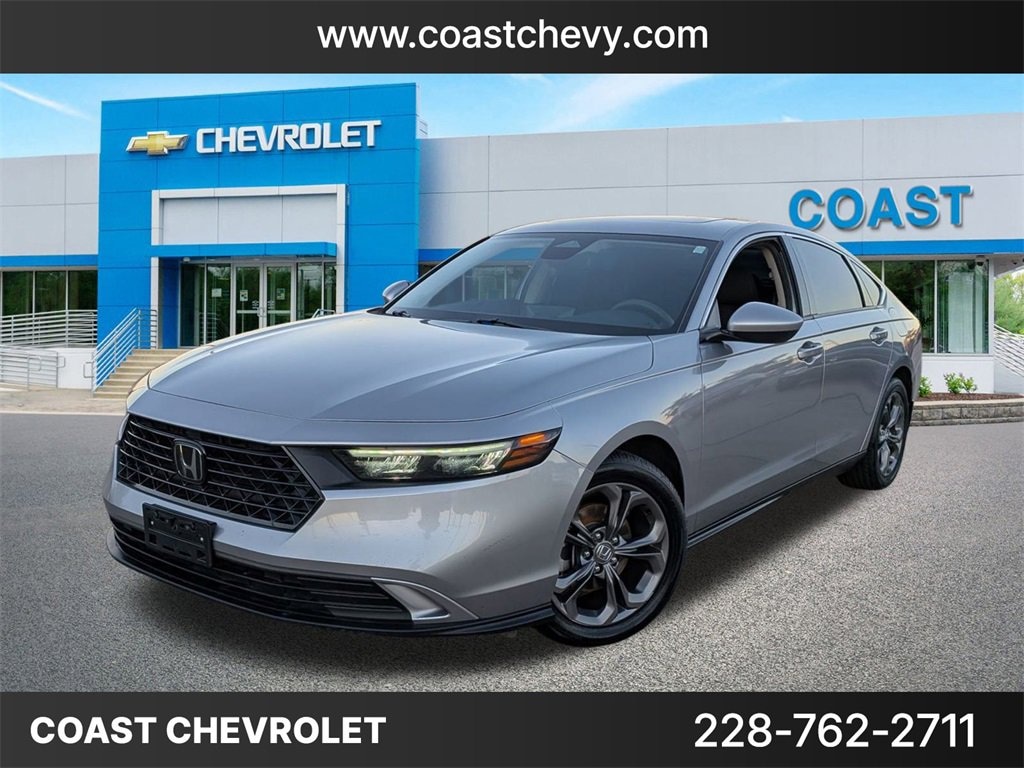 Used 2023 Honda Accord Sedan EX