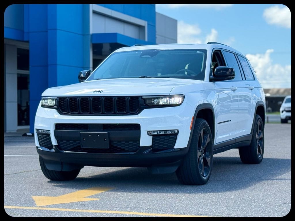 Used 2023 Jeep Grand Cherokee L Limited