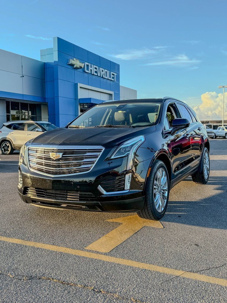 Used 2018 Cadillac XT5 Premium Luxury with VIN 1GYKNERS0JZ188098 for sale in Pascagoula, MS
