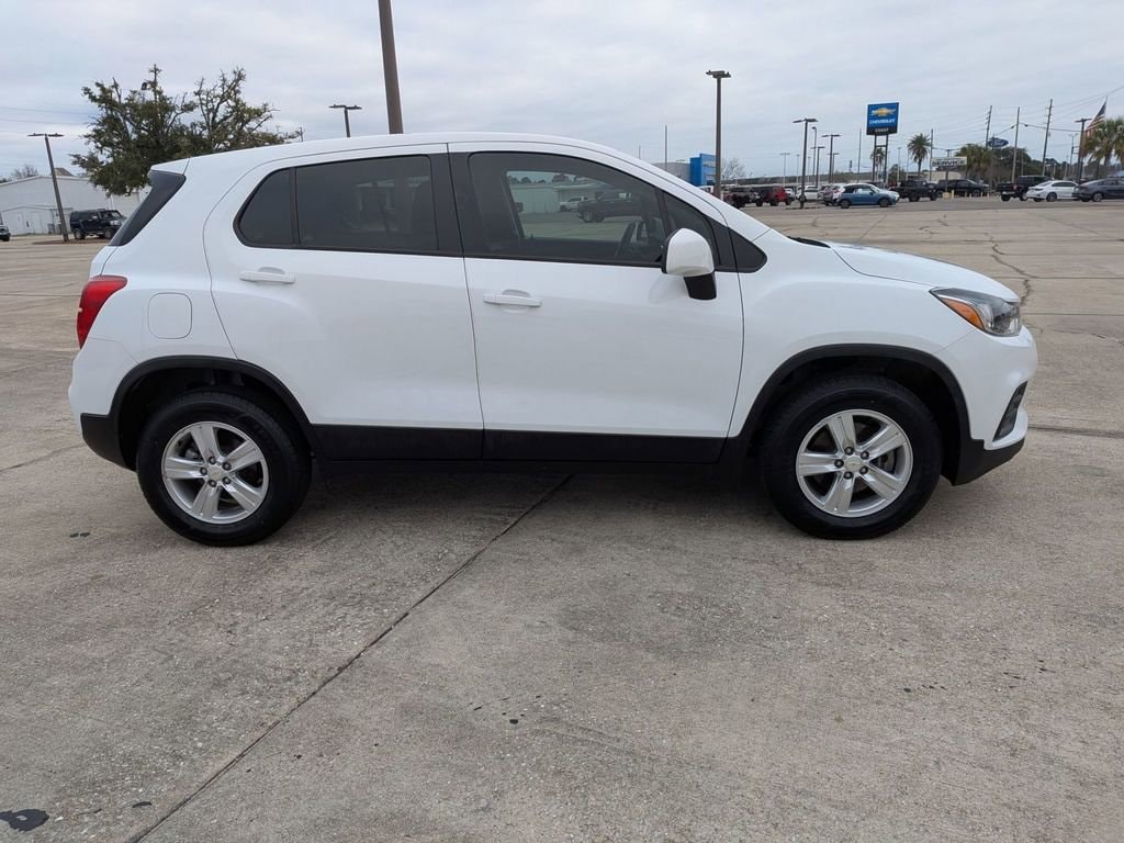 Used 2022 Chevrolet Trax LS SUV