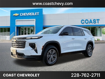 2025 Chevrolet Traverse LT SUV