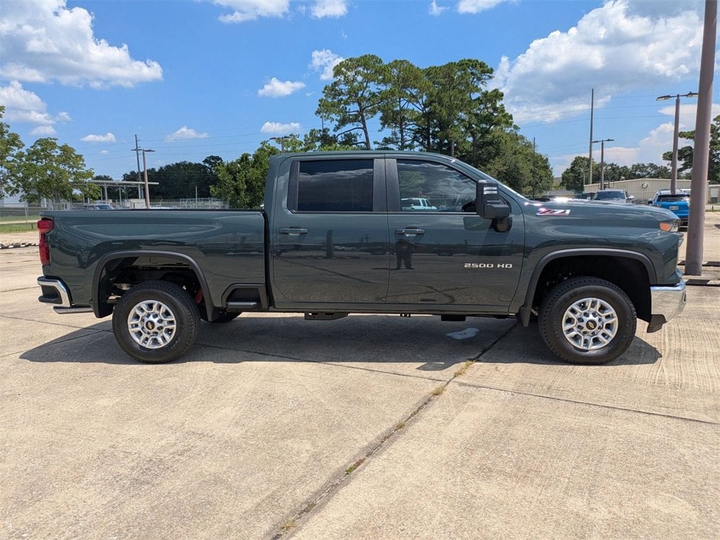 New 2025 Chevrolet Silverado 2500 HD LT Truck