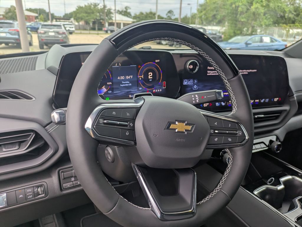 2026 Chevrolet Silverado EV LT - Photo 12
