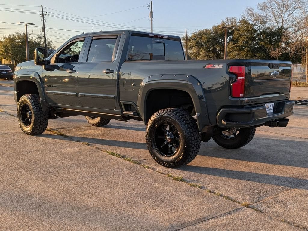 2026 Chevrolet Silverado 2500 HD LTZ - Photo 8