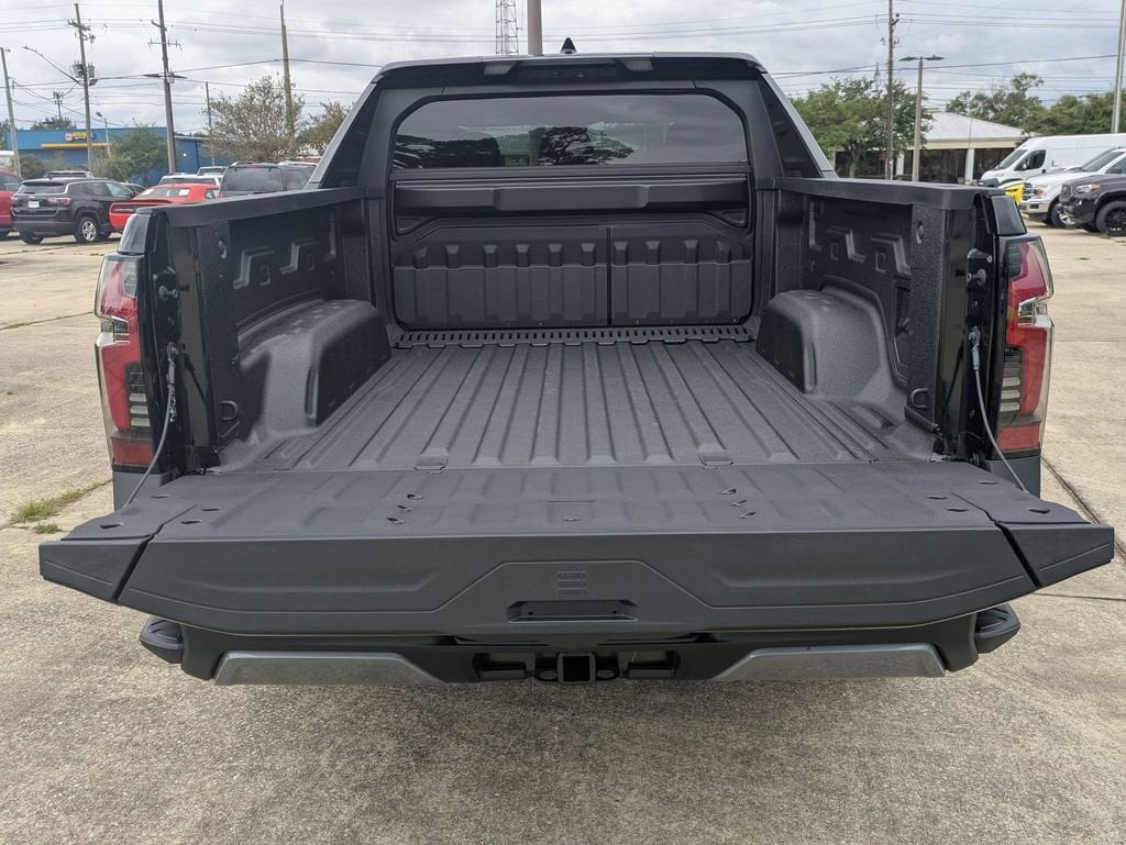 2026 Chevrolet Silverado EV LT - Photo 7