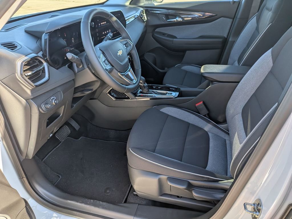 2026 Chevrolet Trailblazer LT - Photo 11
