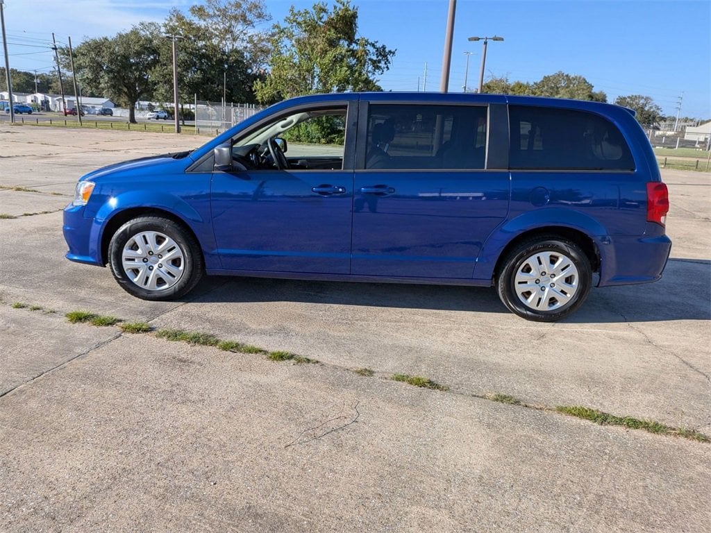 Used 2018 Dodge Grand Caravan SE with VIN 2C4RDGBG4JR324008 for sale in Pascagoula, MS