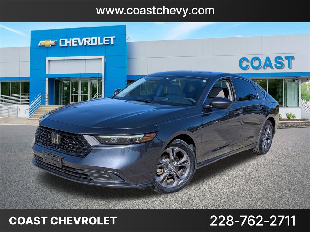 2023 Honda Accord EX's photo