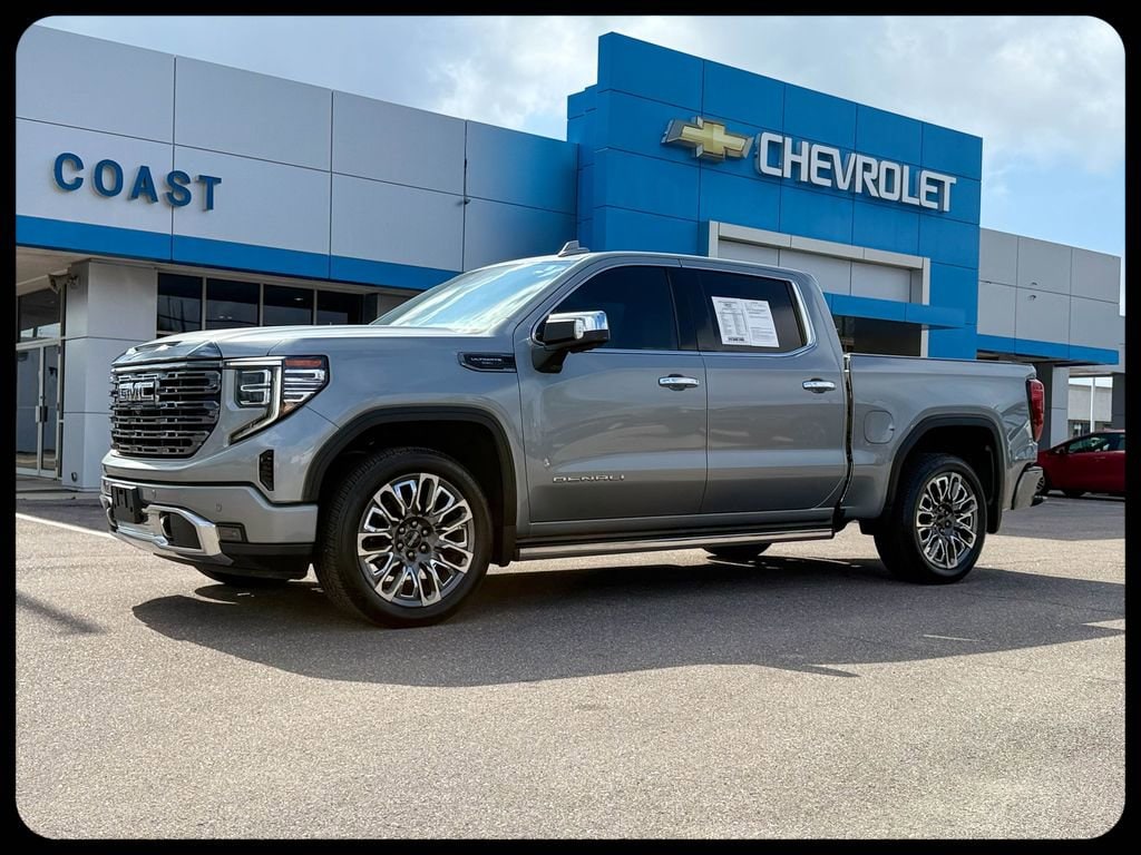 2023 GMC Sierra 4WD Crew Cab Short Box Denali Ultimate's photo