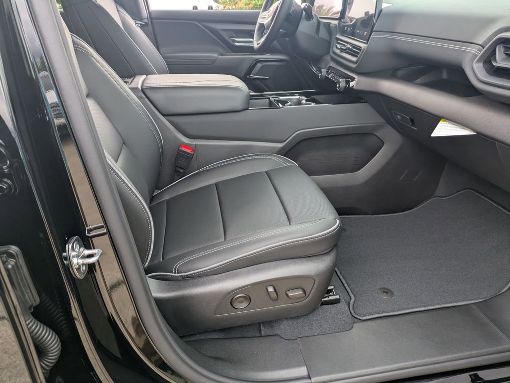 2026 Chevrolet Silverado EV LT - Photo 22