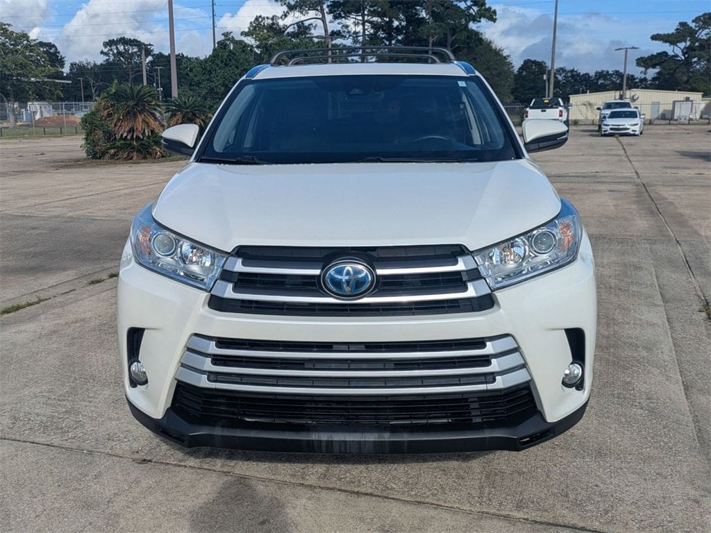 Used 2019 Toyota Highlander Hybrid XLE