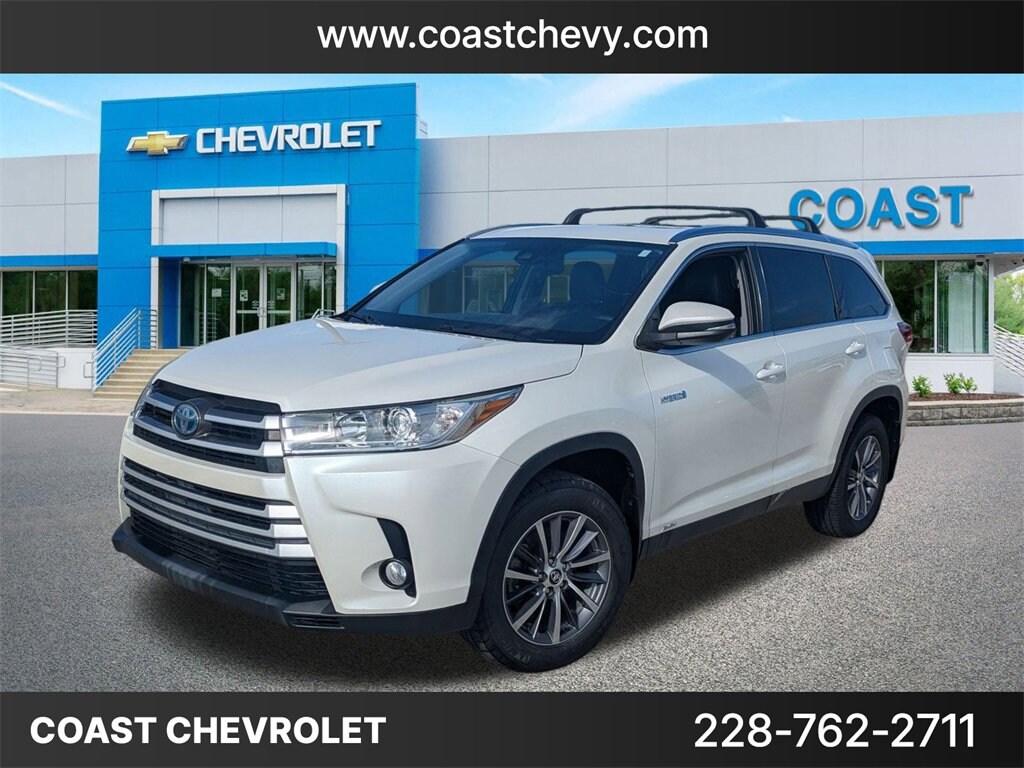 Used 2019 Toyota Highlander Hybrid XLE