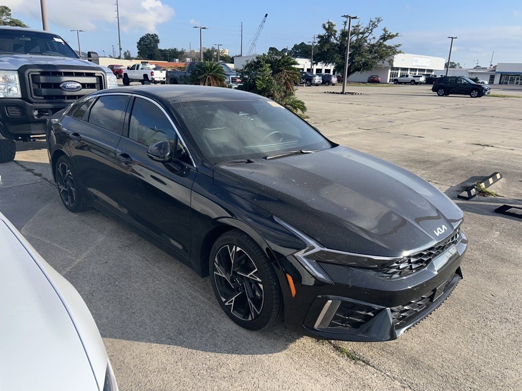 2025 Kia K5 GT-Line photo 2
