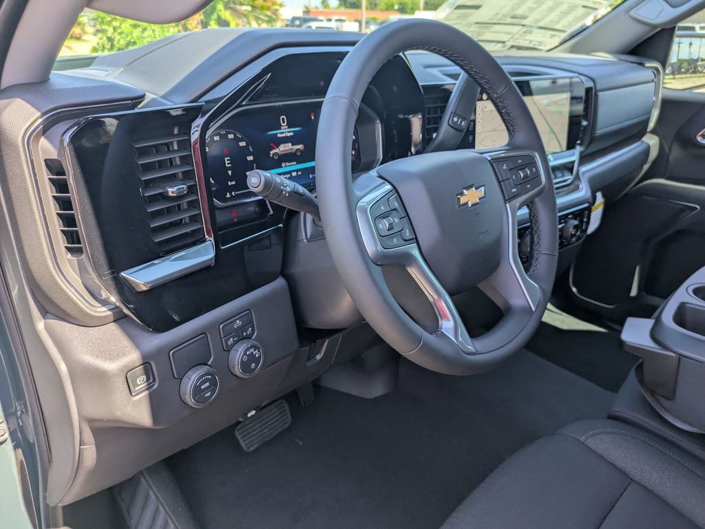 2026 Chevrolet Silverado 1500 LT - Photo 10