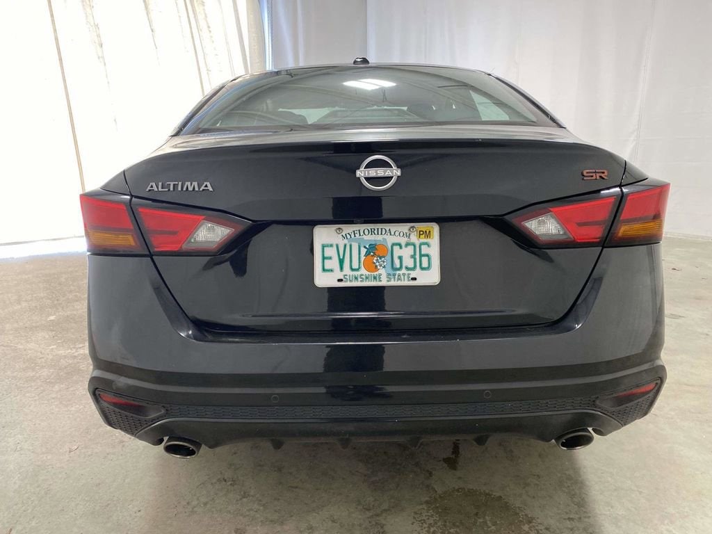 Used 2024 Nissan Altima 2.5 SR