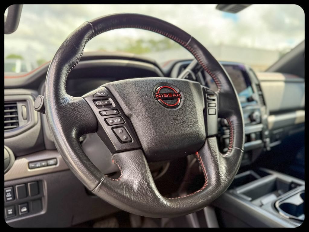 2024 Nissan Titan PRO-4X - Photo 15