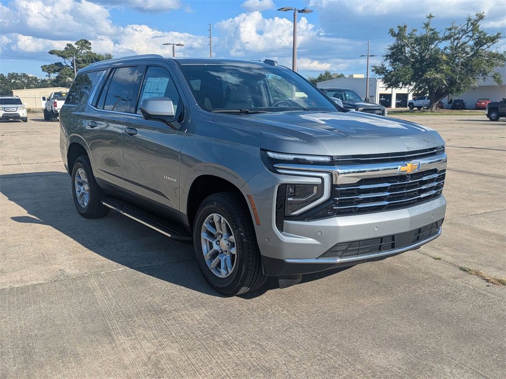 2026 Chevrolet Tahoe LT photo 3