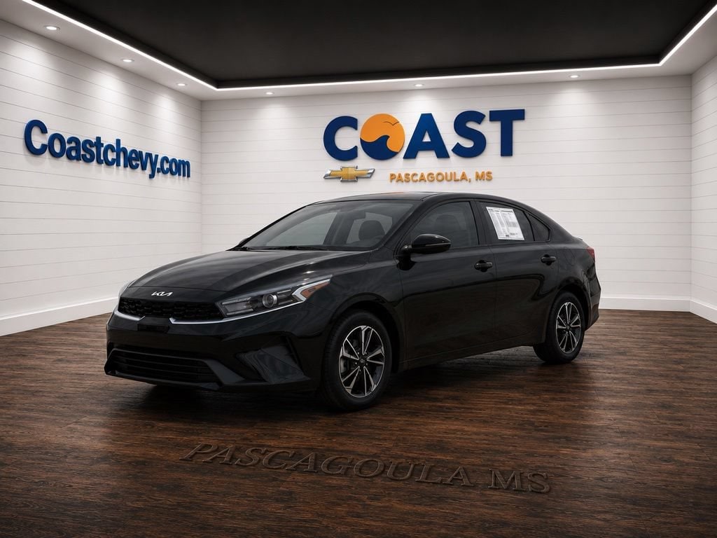 Used 2024 Kia Forte LXS