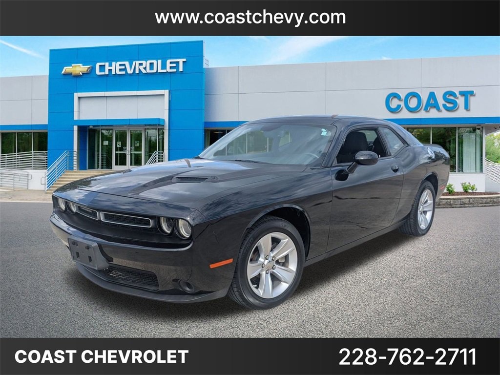 Used 2023 Dodge Challenger SXT