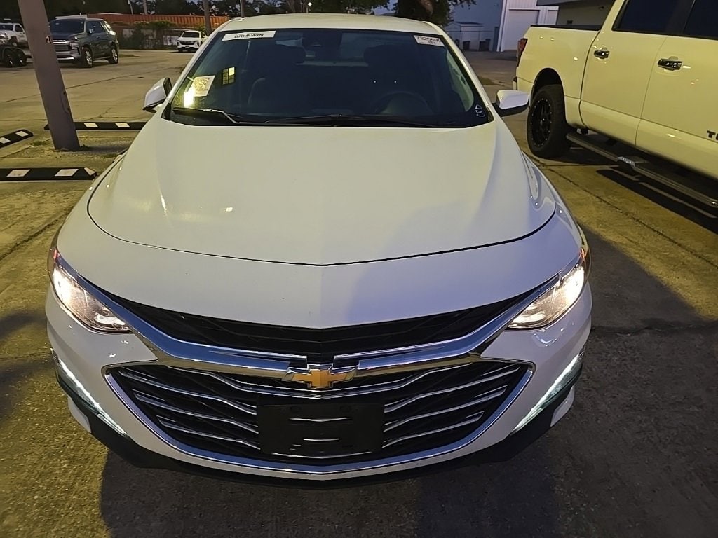 Used 2023 Chevrolet Malibu LT Car