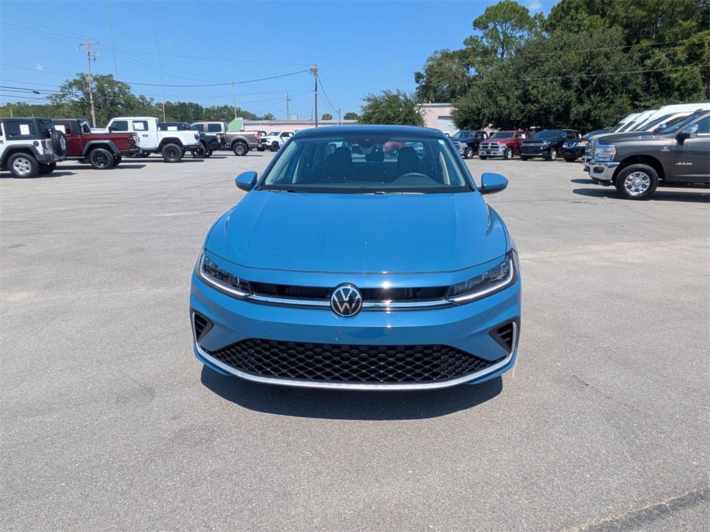 2025 Volkswagen Jetta 1.5T SE photo 2