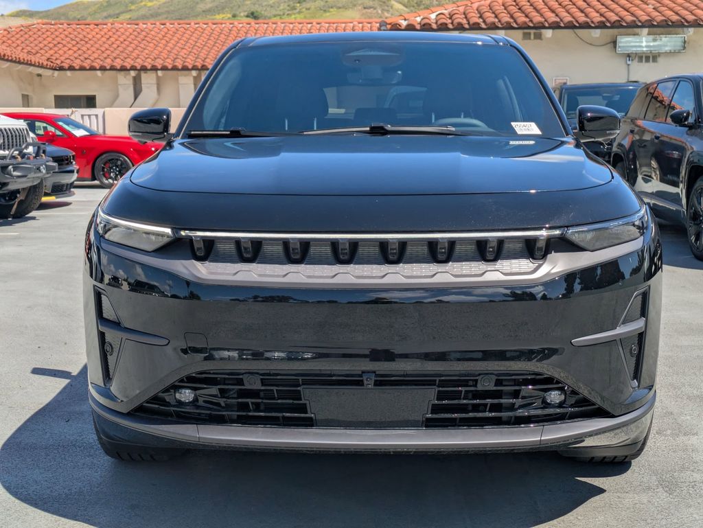 2025 Jeep Wagoneer S Limited photo 2