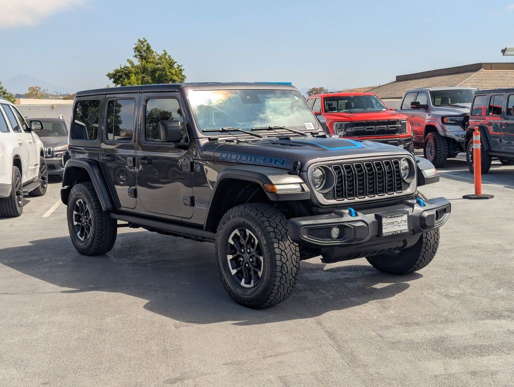 2024 Jeep Wrangler Rubicon 4xe photo 3