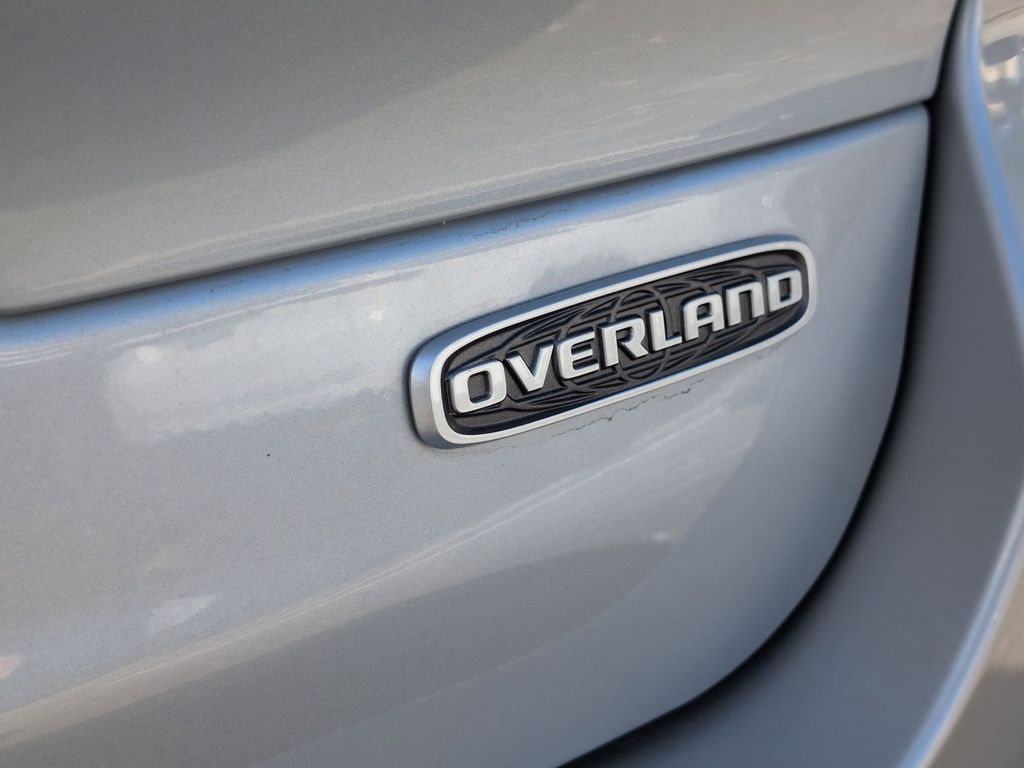 2024 Jeep Grand Cherokee L Overland - Photo 9