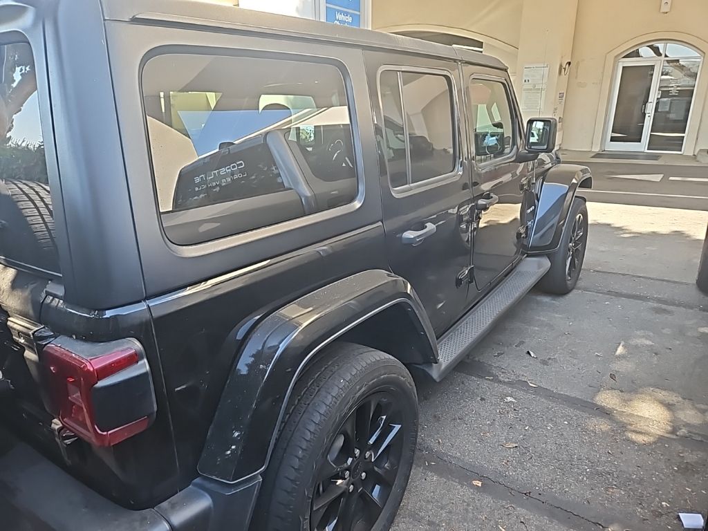 2022 Jeep Wrangler Unlimited Sahara 4xe photo 3