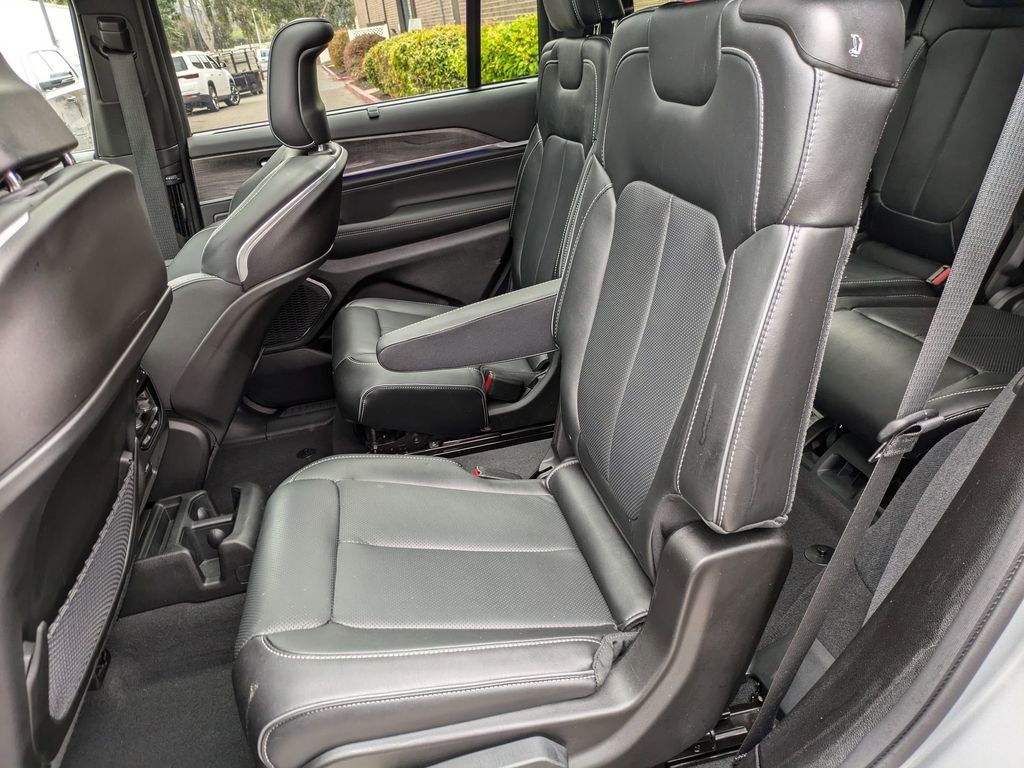 2024 Jeep Grand Cherokee L Overland - Photo 29