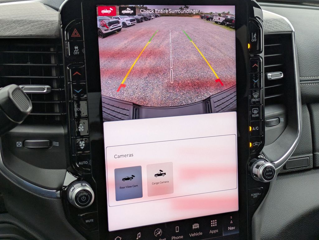 2025 RAM 2500 Laramie - Photo 18