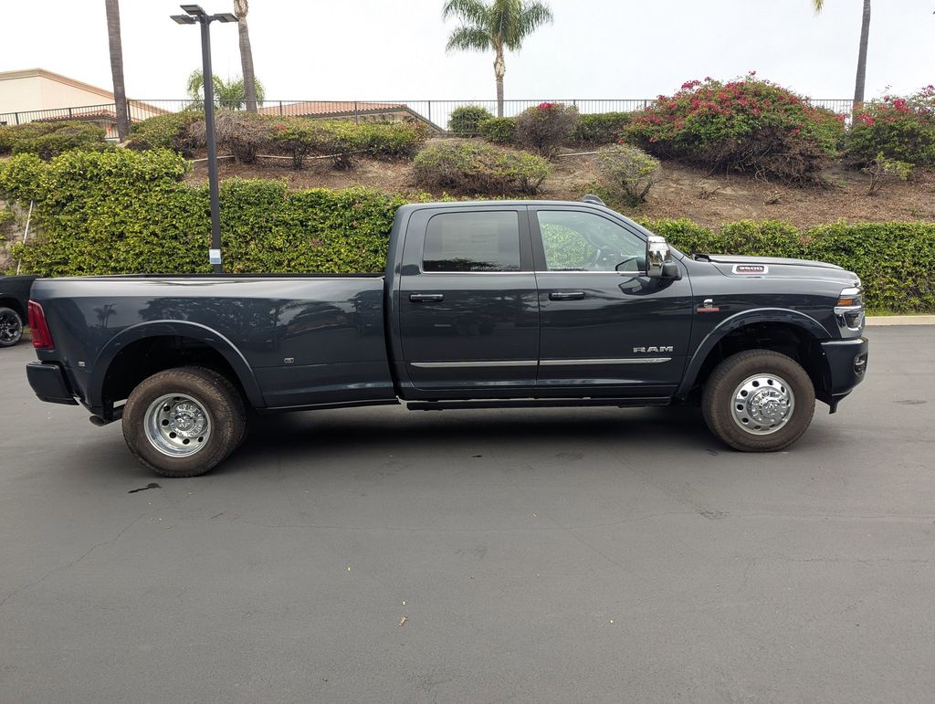 2026 Ram 3500 Limited photo 4