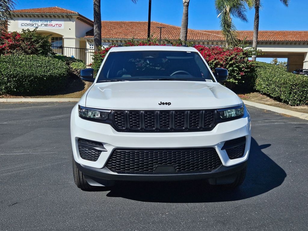 New 2025 Jeep Grand Cherokee ALTITUDE 4X2 Sport Utility