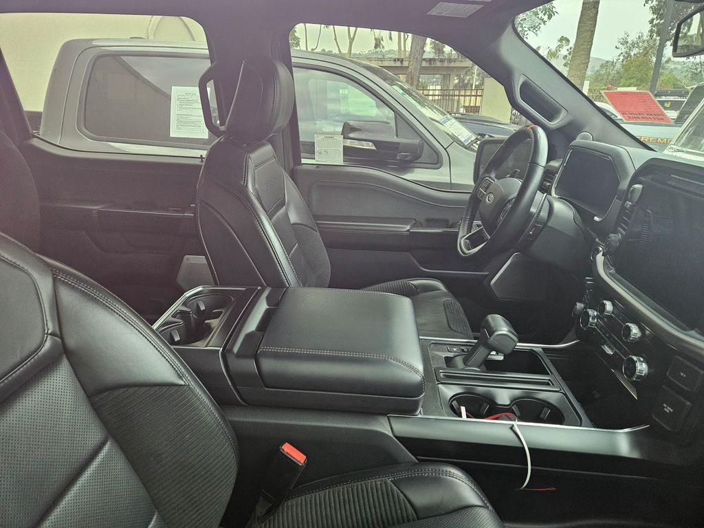 2021 Ford F-150 Raptor photo 3