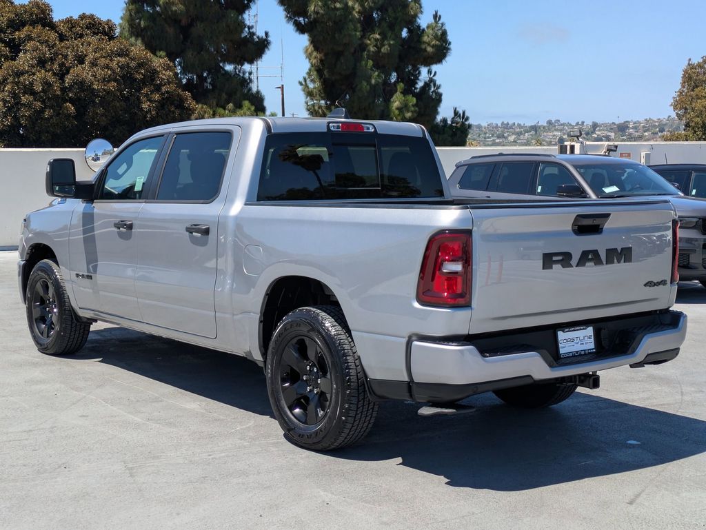 2025 Ram 1500 Tradesman photo 4