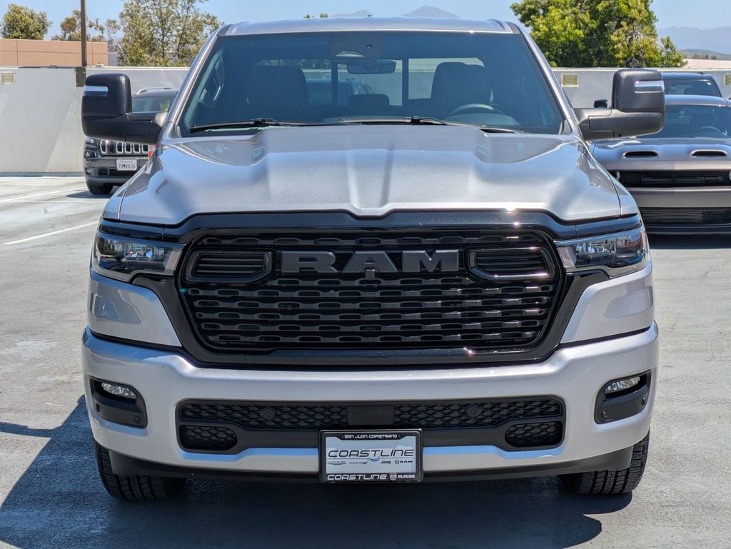 2025 Ram 1500 Tradesman photo 2