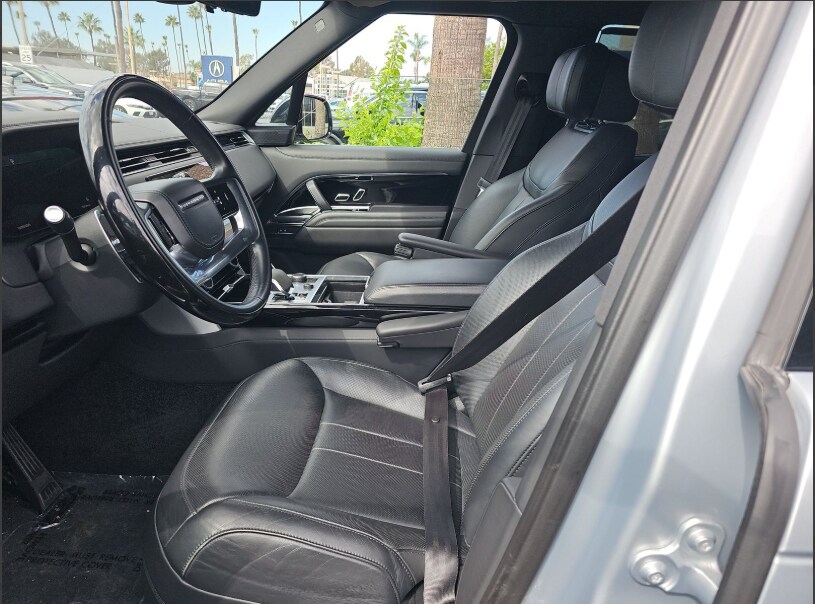 2023 Land Rover Range Rover Autobiography photo 3