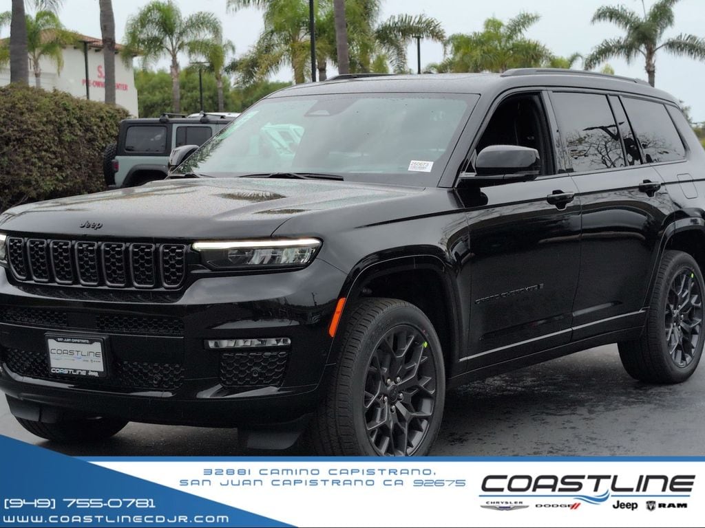 2025 Jeep Grand Cherokee L Summit's photo