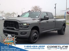 2026 Ram 3500 BIG HORN CREW CAB 4X4 8' BOX Pickup