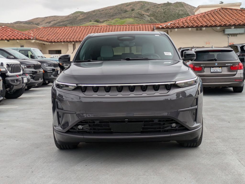 2025 Jeep Wagoneer S Limited photo 2