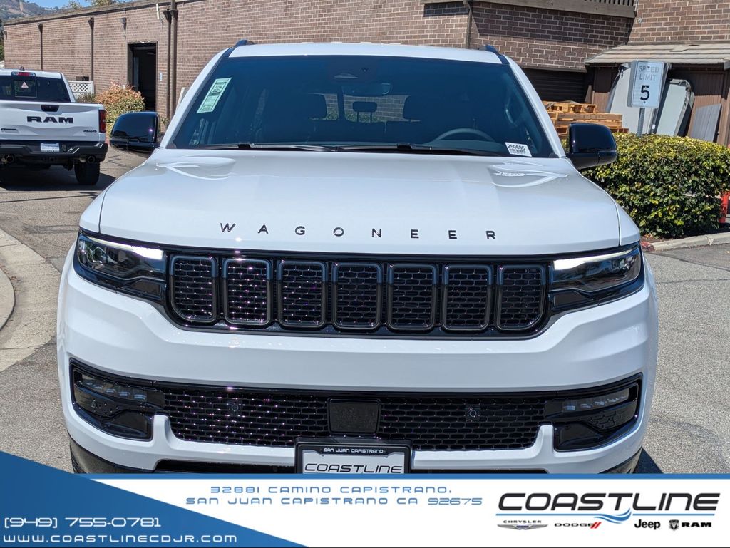 2025 Jeep Wagoneer Series II's photo