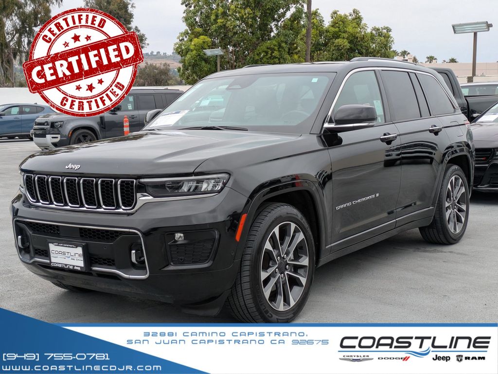 2022 Jeep Grand Cherokee Overland's photo