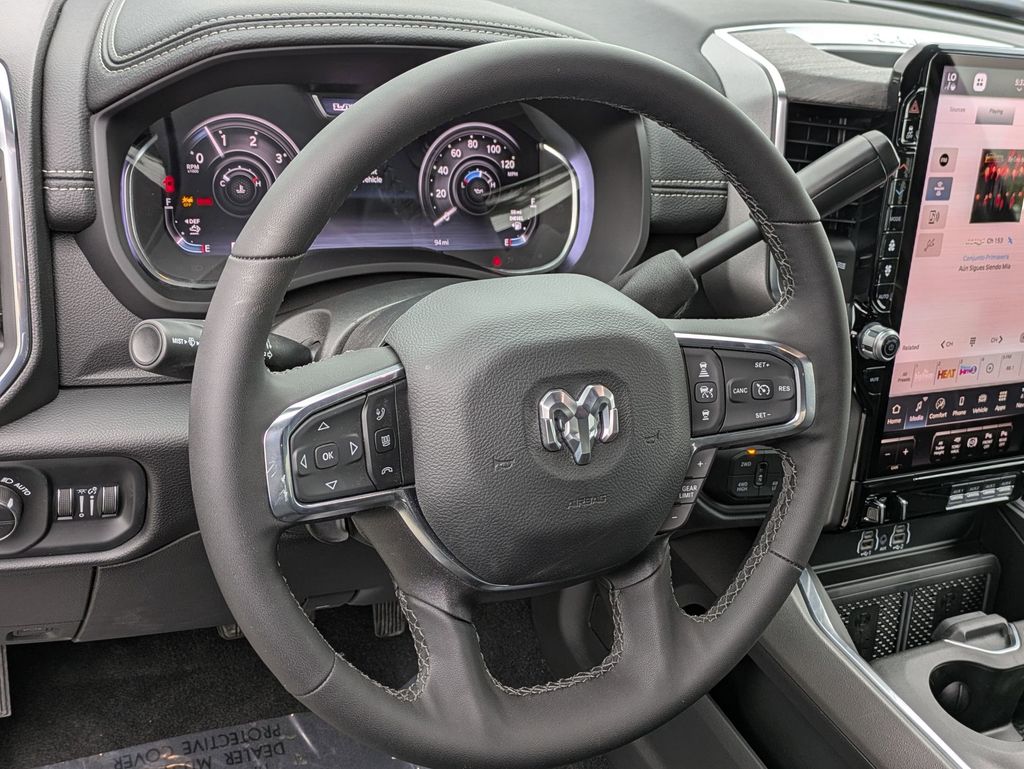 2025 RAM 2500 Laramie - Photo 13