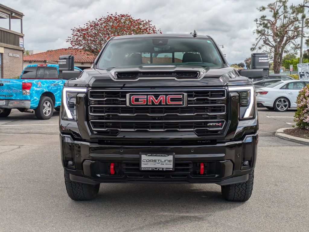 2025 Gmc Sierra 2500 HD AT4 photo 2